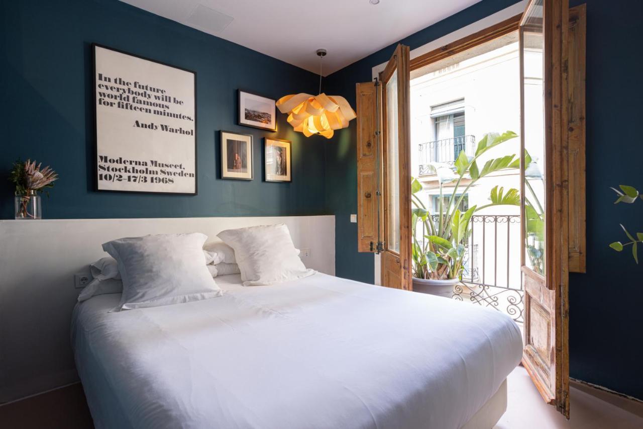 Hostal Sol Y K Barcelona Bagian luar foto