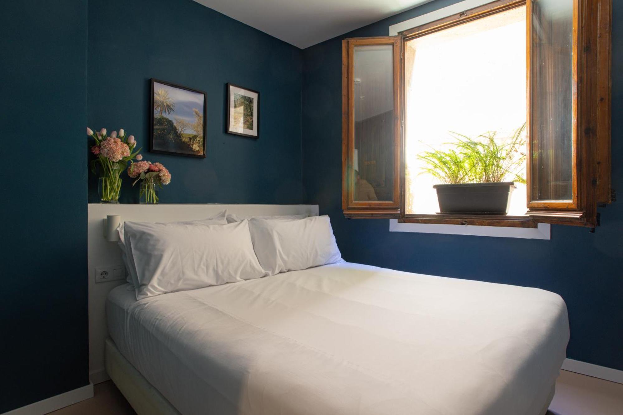 Hostal Sol Y K Barcelona Bagian luar foto