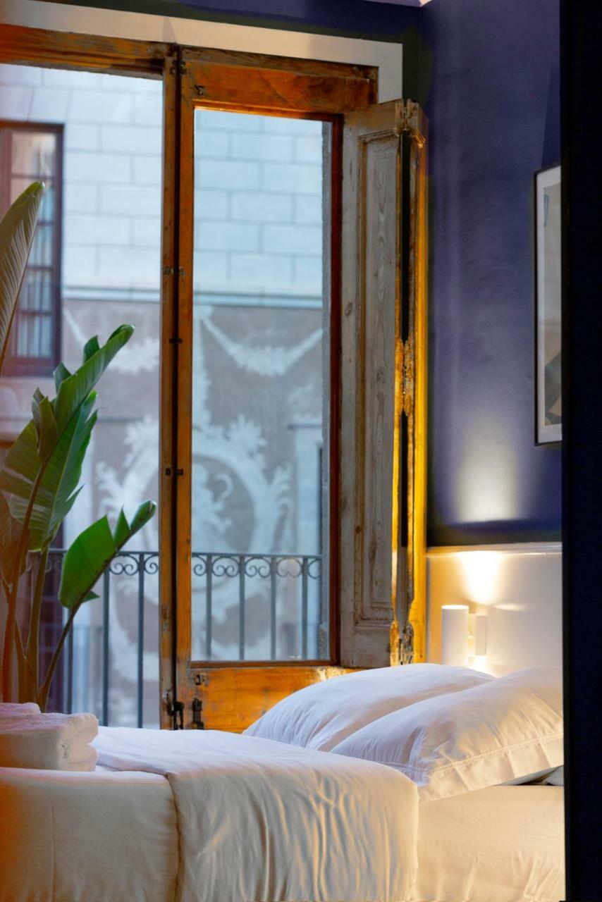 Hostal Sol Y K Barcelona Bagian luar foto