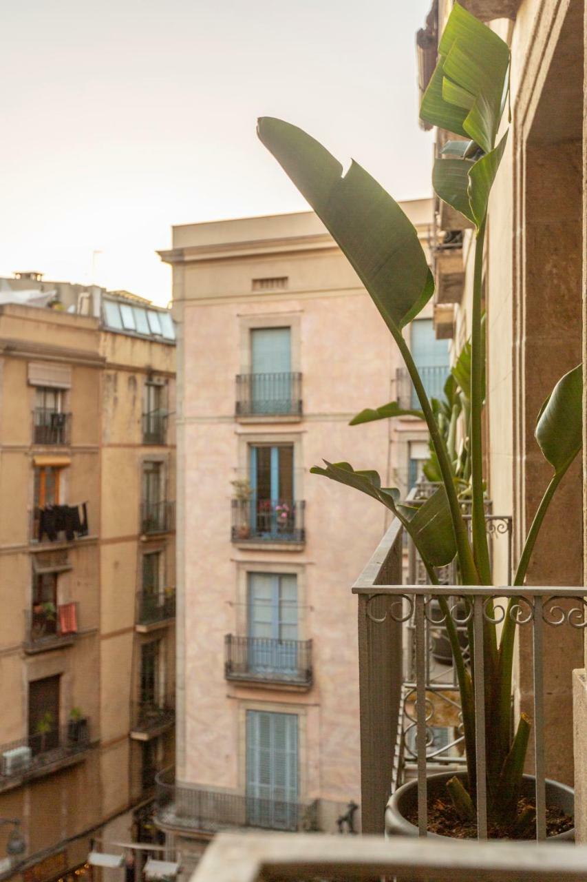 Hostal Sol Y K Barcelona Bagian luar foto